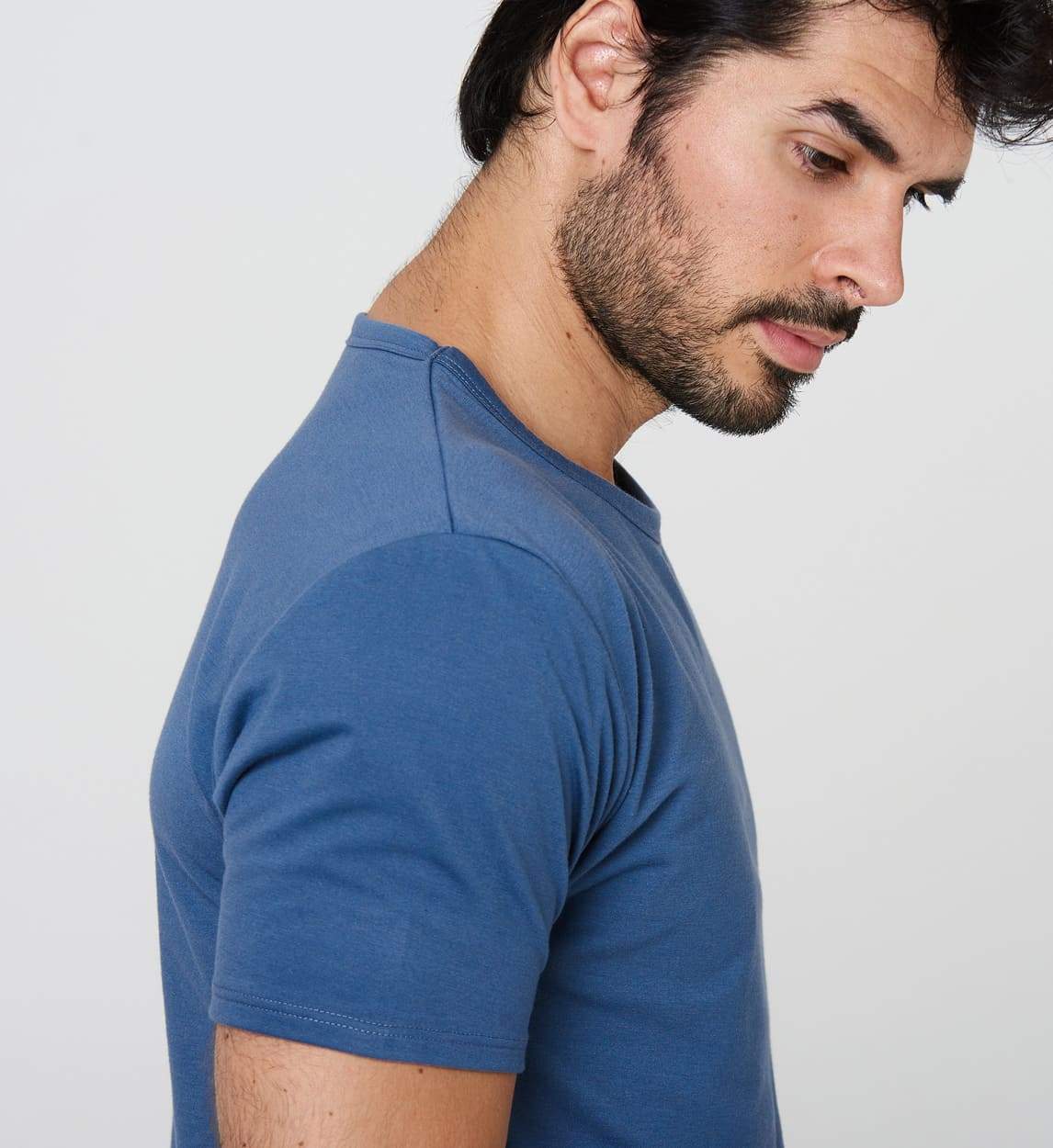 Camiseta Antisudor Azul Cobalto - Image 3
