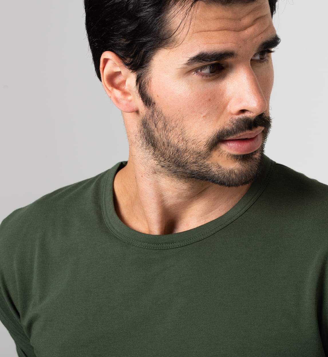 Camiseta Antisudor Verde Bosque - Image 3