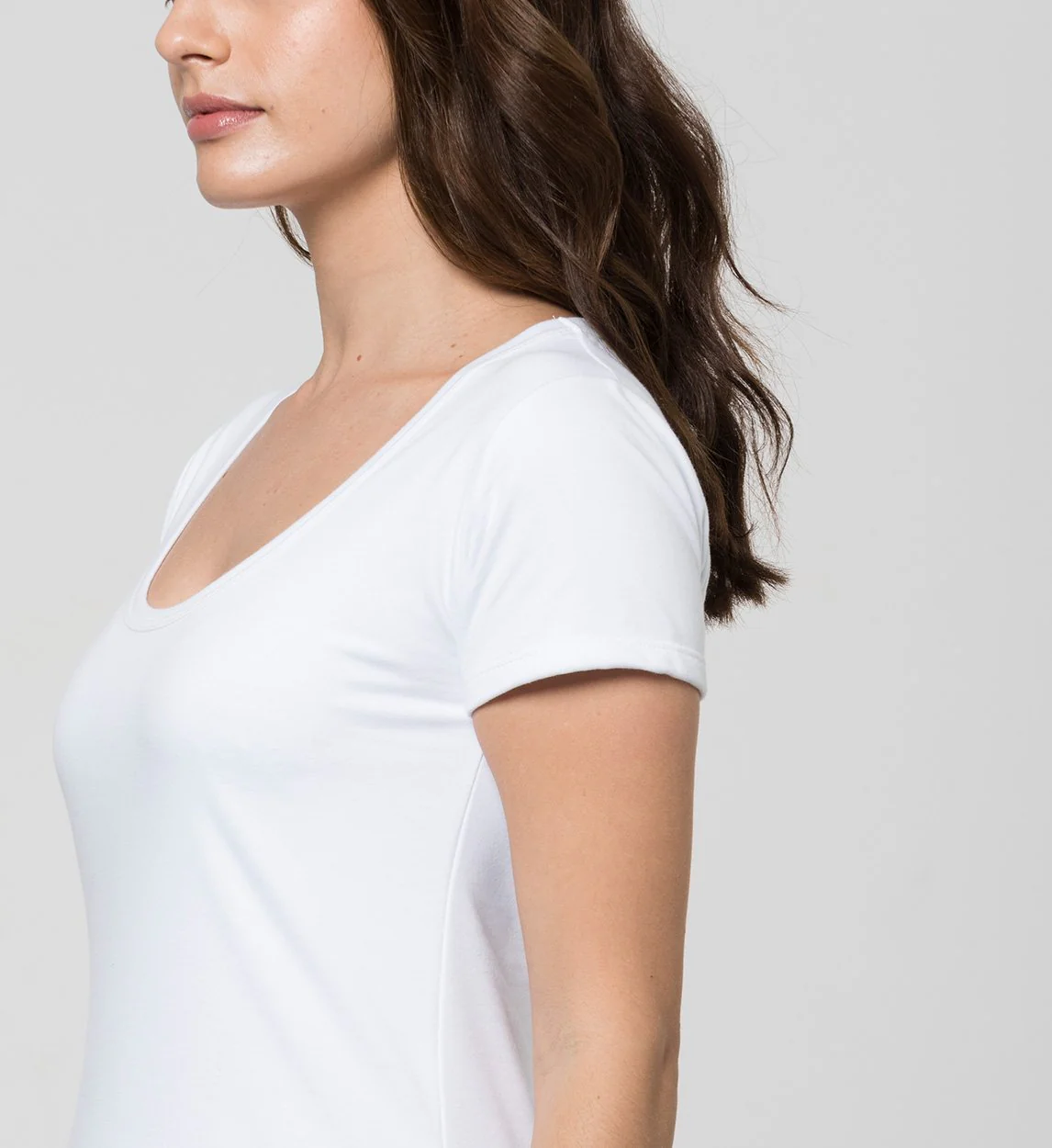 Camiseta mujer antisudor cuello escotado Blanco - Image 5